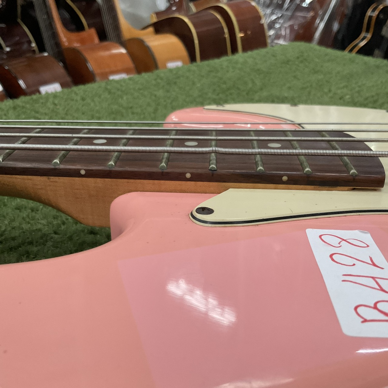 กีต้าร์เบส PhotoGenic