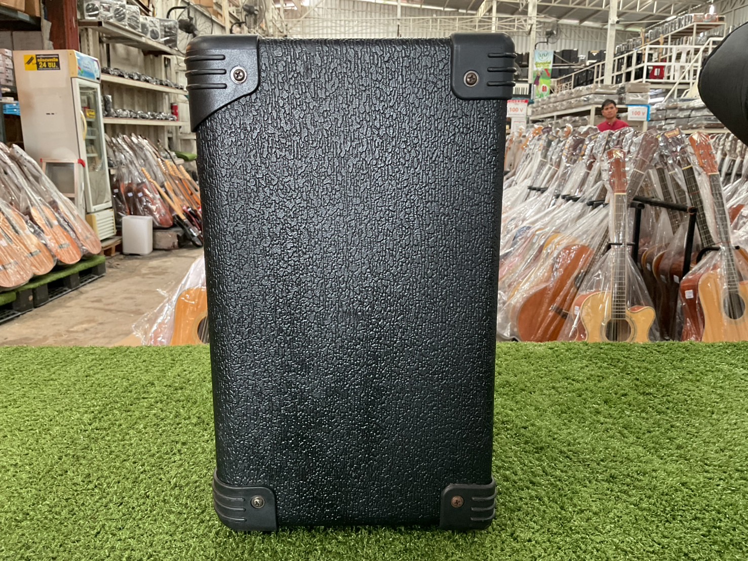 แอมป์กีต้าร์ LOUIS : LGA-15