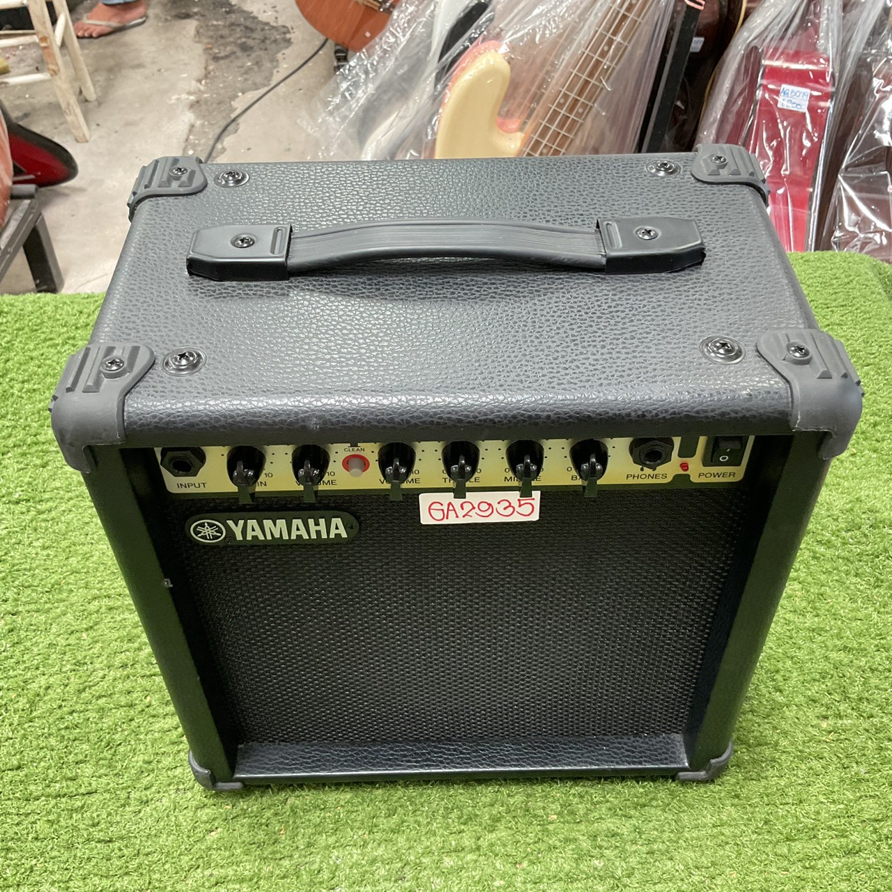 แอมป์กีต้าร์ YAMAHA : GA-15