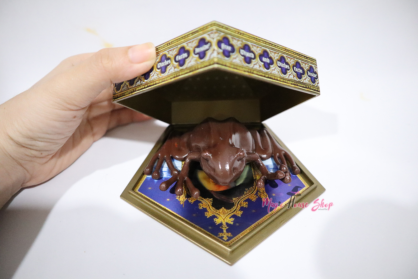 Chocolate Frog Prop Replica โมเดิล กบช็อกโกแล็ต