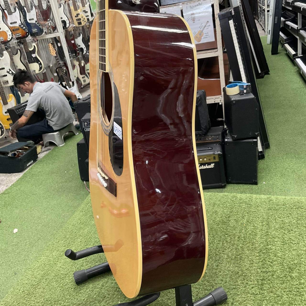 กีต้าร์โปร่ง Legend : WG-15N