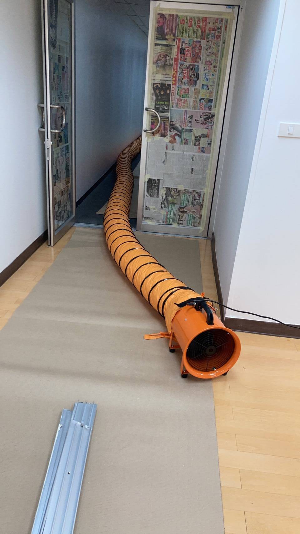 ขายท่อลม 8 นิ้ว,10 นิ้ว,12 นิ้ว,16 นิ้ว,18 นิ้ว,20 นิ้ว,24 นิ้ว,32นิ้ว ยาว จำหน่ายท่อลม 8,10,12,16,18,20,24,32 นิ้ว ยาว ท่อลม ยาว 5,10,20เมตร