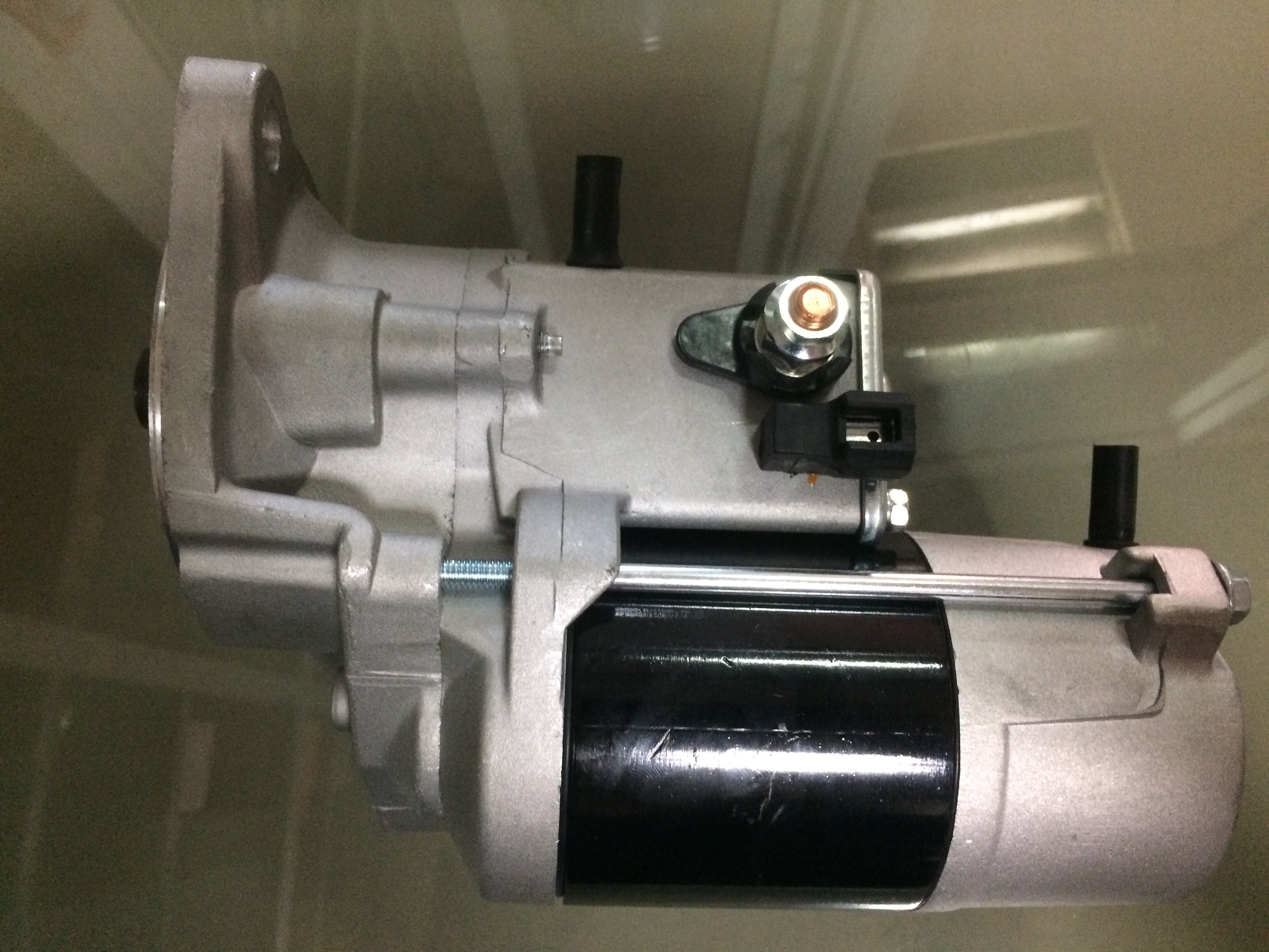 ไดสตาร์ท Isuzu Dmax 2500 CC 12V 9 ฟัน ตะเกียบนอก