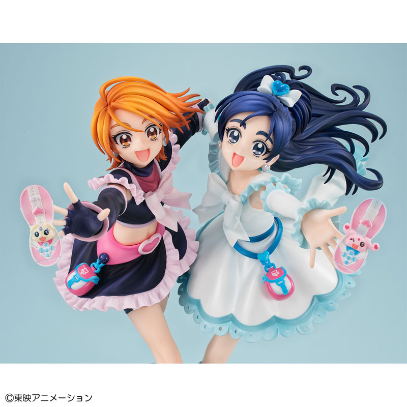 Lucrea Futari wa Pretty Cure Cure Black & Cure White Complete Figure(Pre-order)