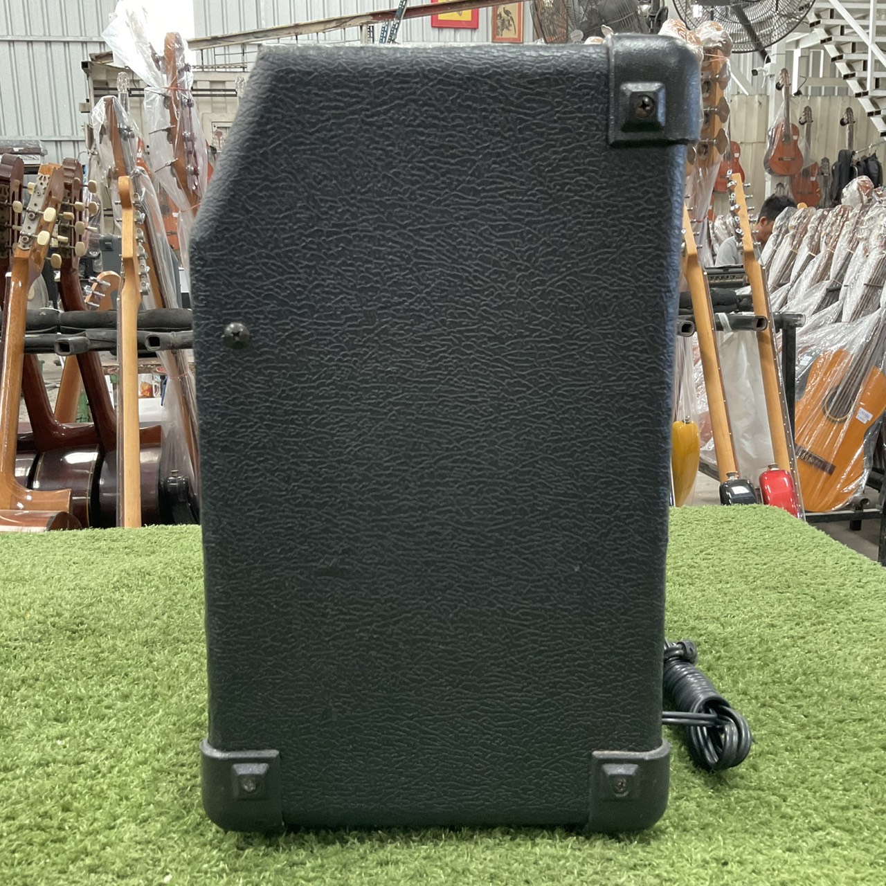 แอมป์กีต้าร์ FERNANDES : FA-15