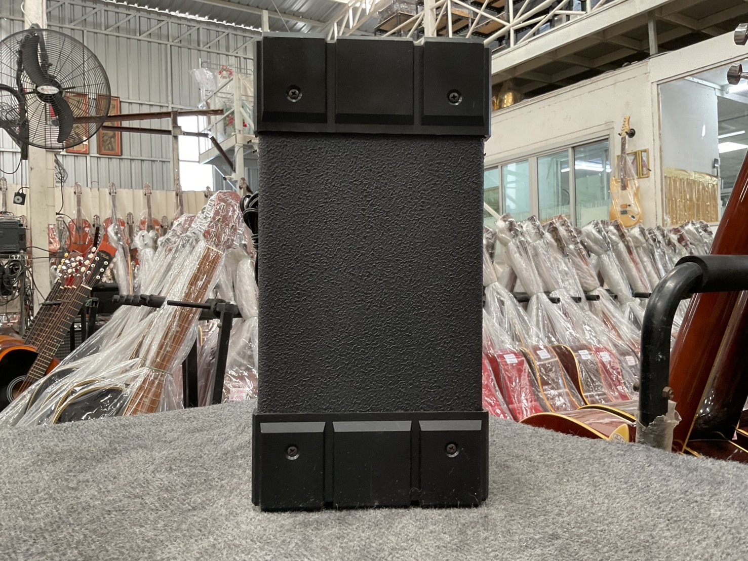 แอมป์กีต้าร์ YAMAHA : VX10