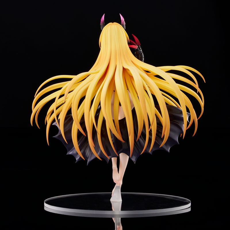 To Love-Ru Darkness Golden Darkness Darkness Ver. 1/6 Complete Figure(Pre-order)