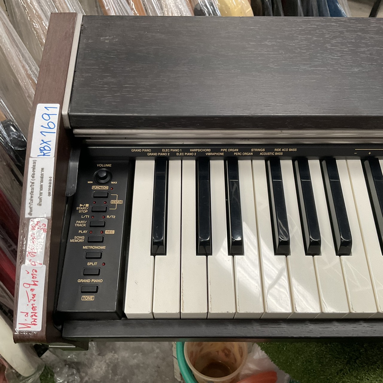 เปียโน CASIO : PX-700 สินค้าไม่พร้อมใช้งาน (ต้องซ่อม)