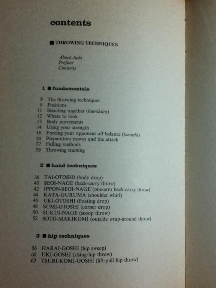 Judo in Action grappling techniques and throwing techniques รวม 2 เล่ม/ Kazuzo Kudo