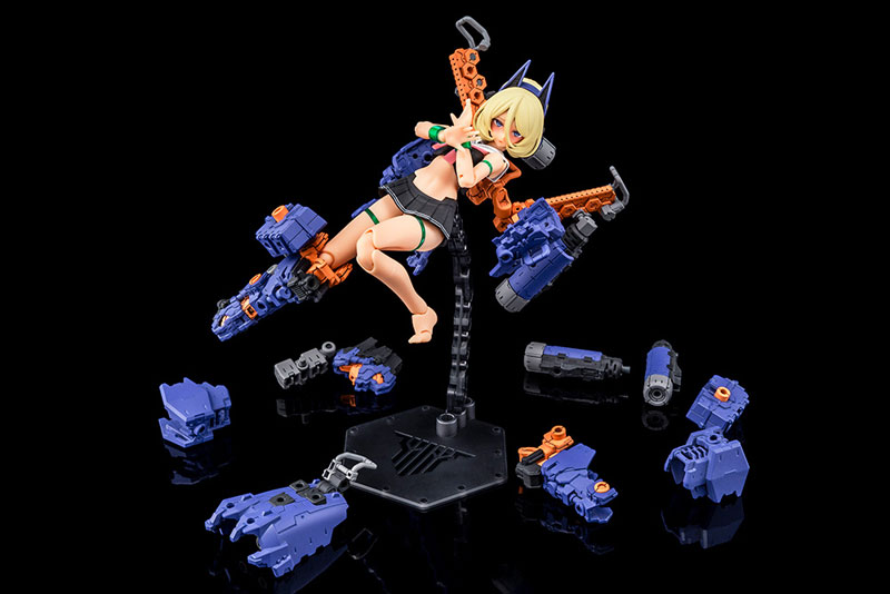 Megami Device BUSTER DOLL TANK MIDNIGHT FANG 1/1 Plastic Model(Pre-order)