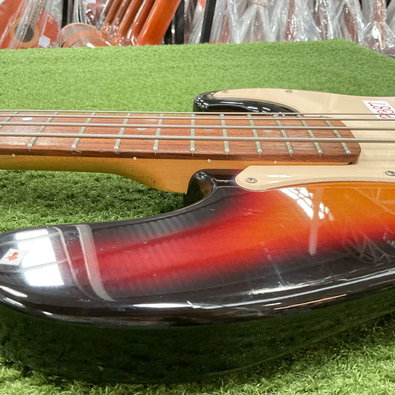 กีต้าร์เบส Craftsman : TRADITIONAL