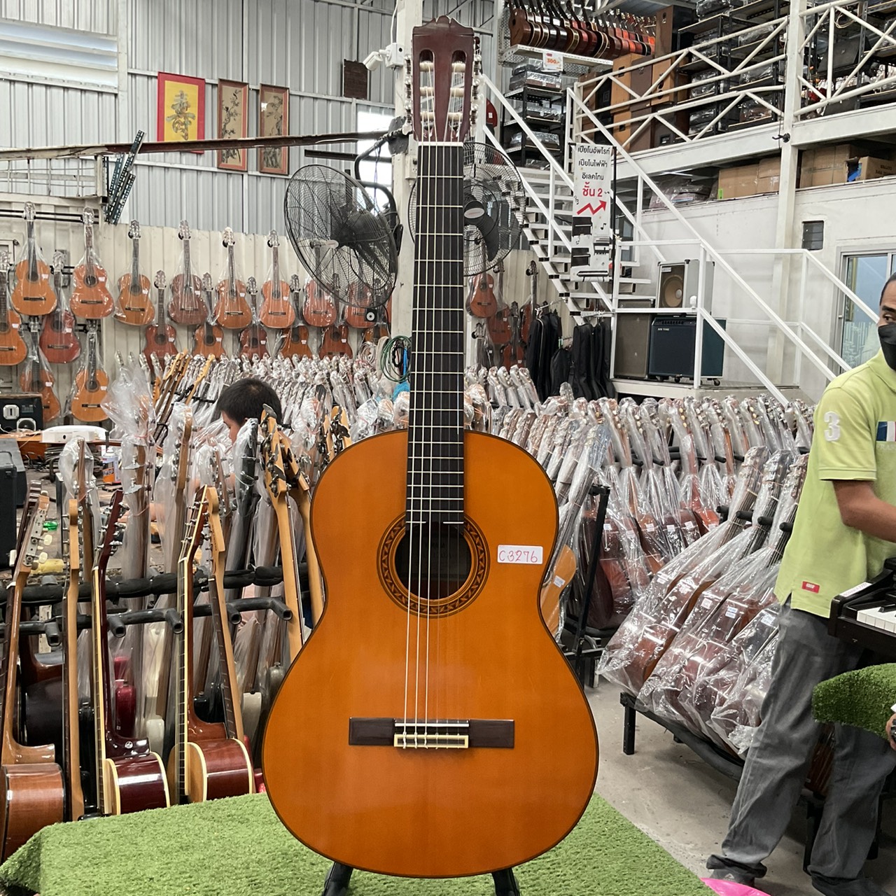 กีต้าร์คลาสสิค YAMAHA : CG-120A