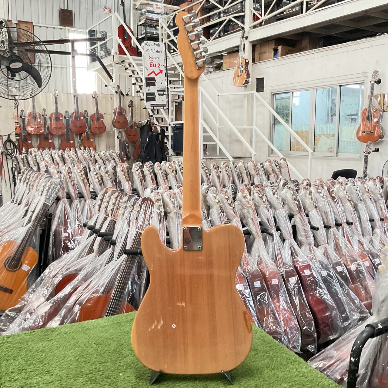 กีต้าร์ไฟฟ้า PhotoGenic