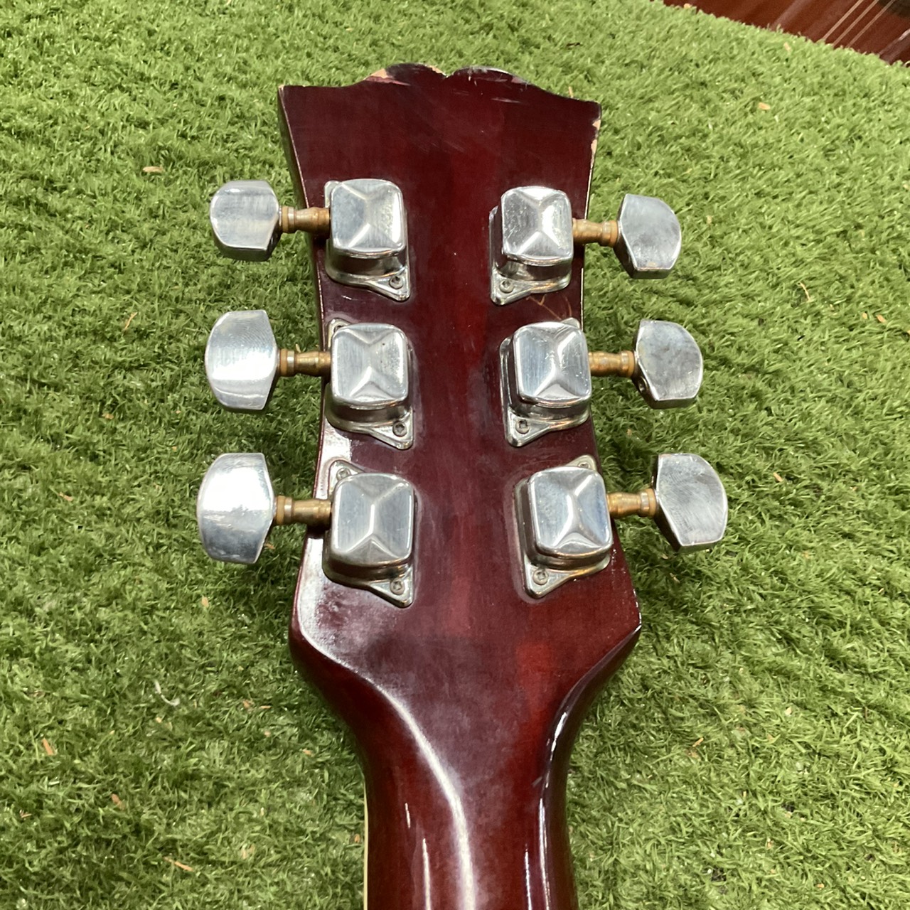 กีต้าร์โปร่ง MoDern