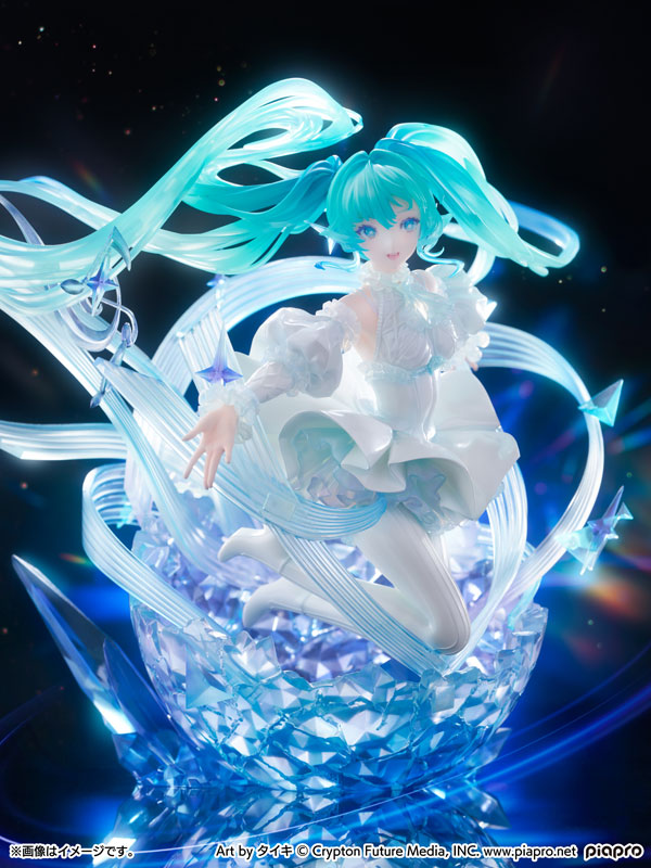 Hatsune Miku -Crystal Dress Ver.- 1/7 Scale Figure(Pre-order)