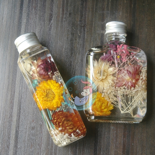 Habaru Flower Oil /น้ำมันถนอมดอกไม้/ Herbarium oil /ハーバルデコラオイル