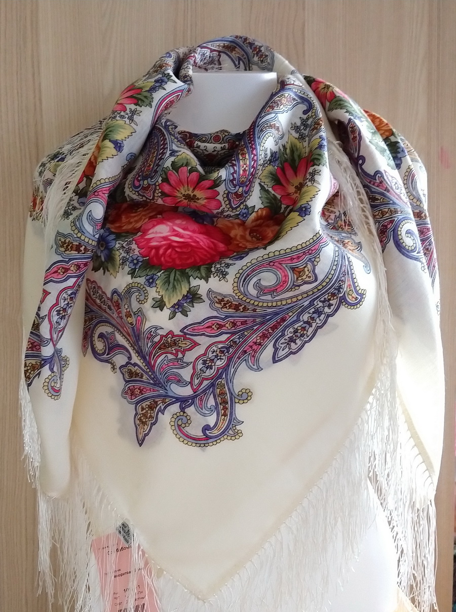 ผ้าพันคอ/คลุมไหล่ขนสัตว์ (Wool Shawls) : From Russia With Love 5
