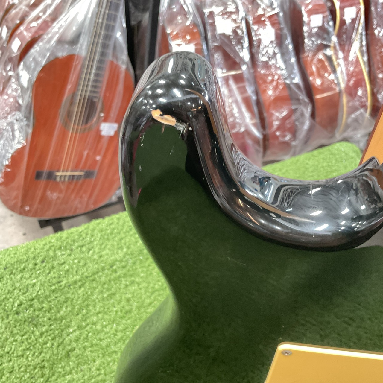 กีต้าร์ไฟฟ้า SELDER