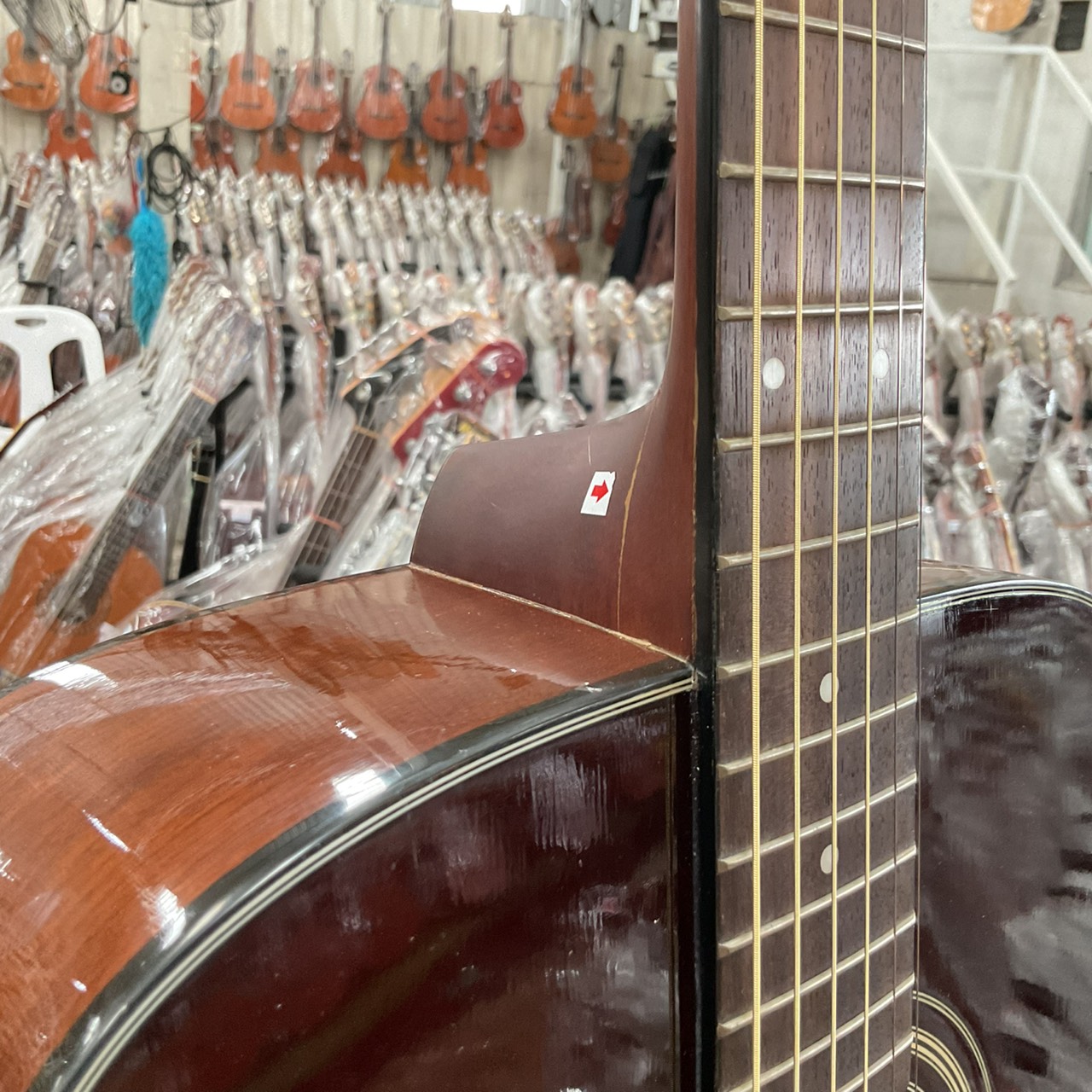 กีต้าร์โปร่ง MORRIS : MD-307LHTS (สำหรับมือซ้าย)