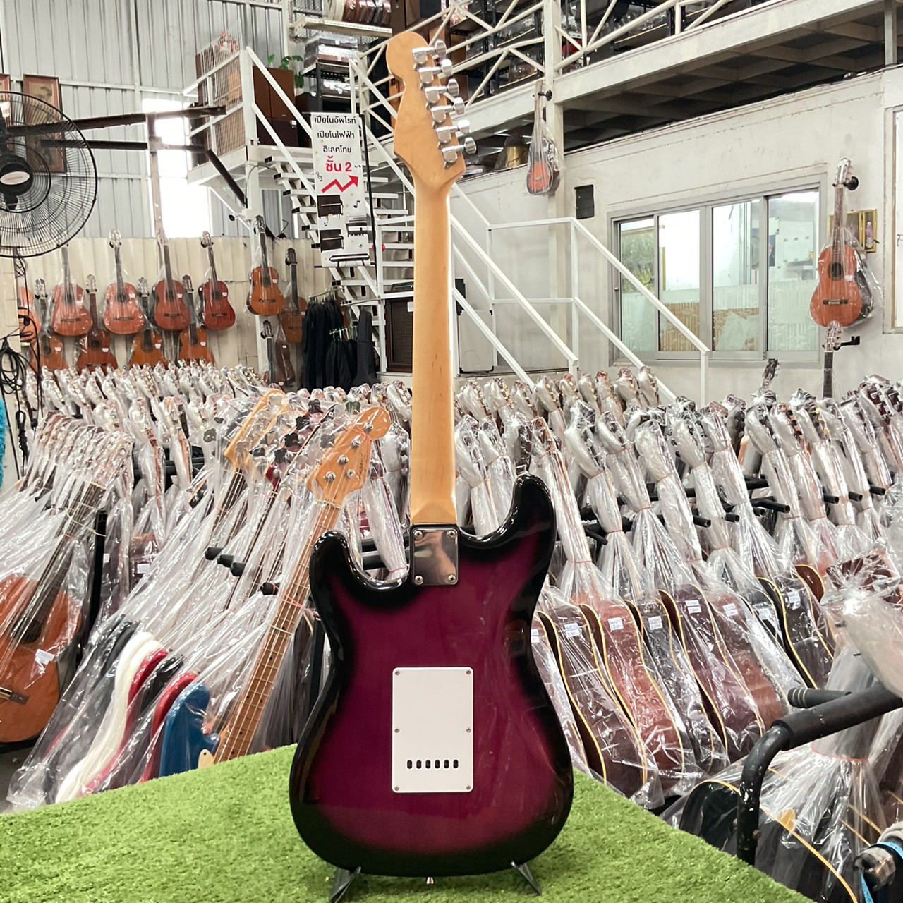 กีต้าร์ไฟฟ้า SELDER