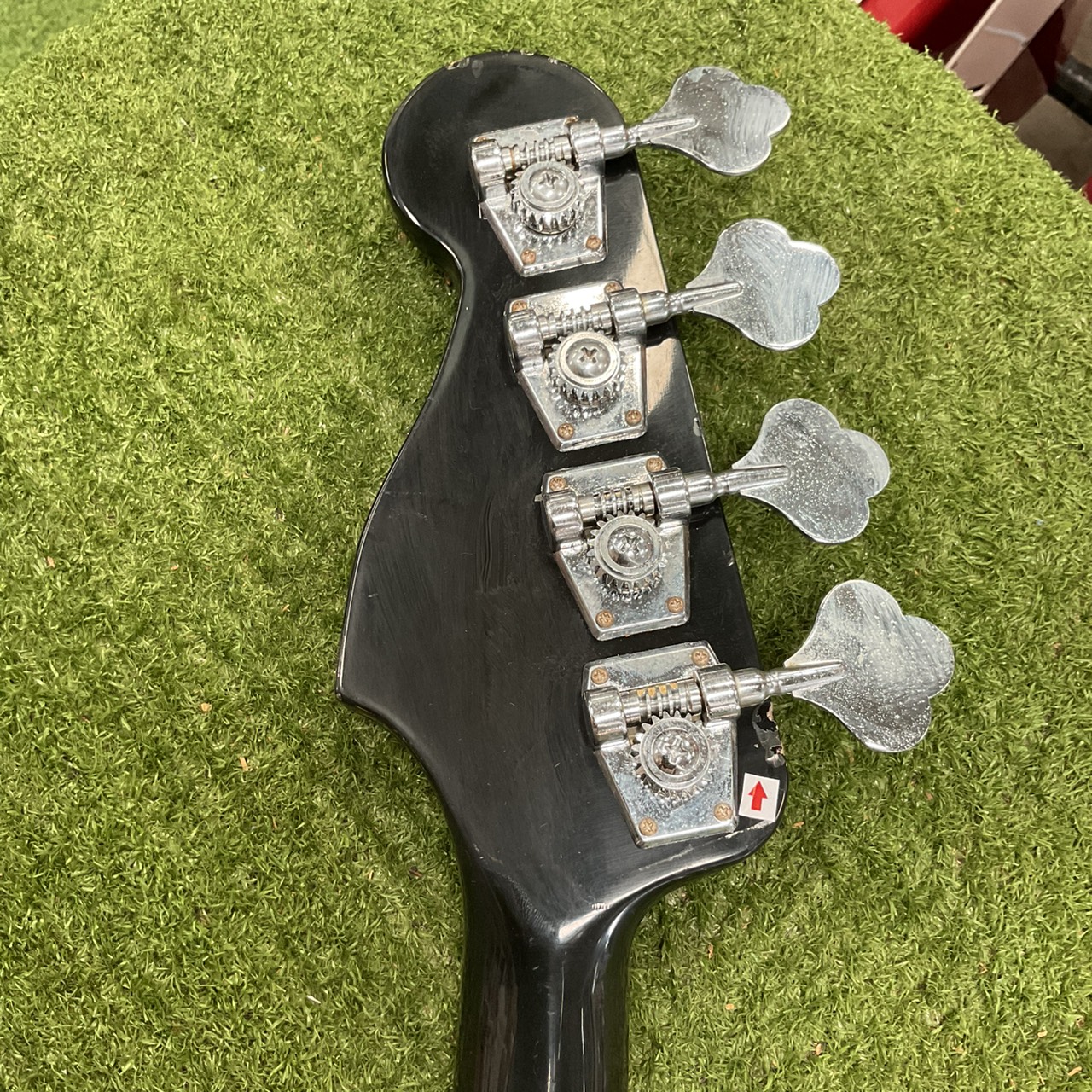 กีต้าร์เบส BUSKER'S