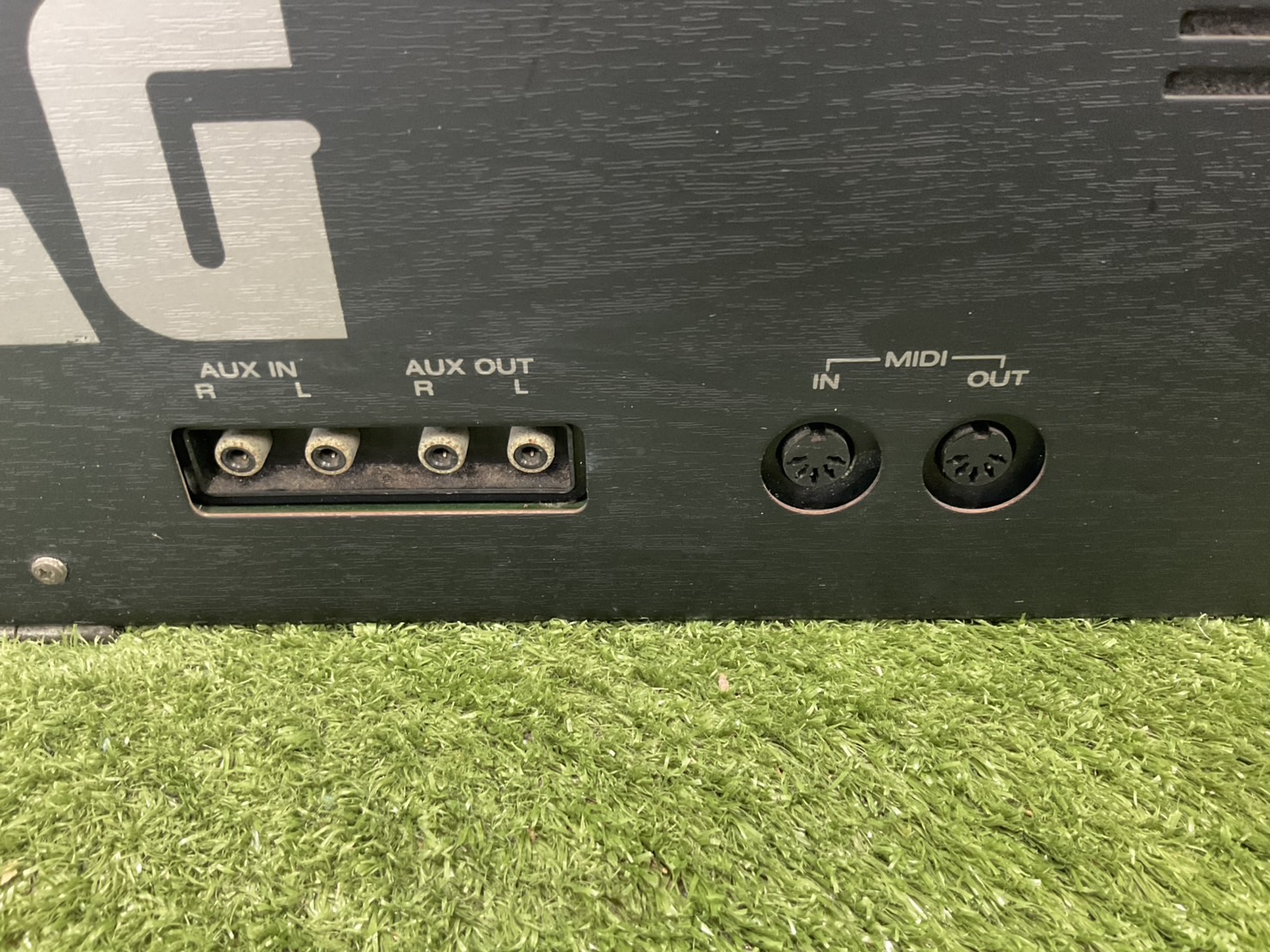 เปียโน KORG : C-16 สินค้าไม่พร้อมใช้งาน (ต้องซ่อม)