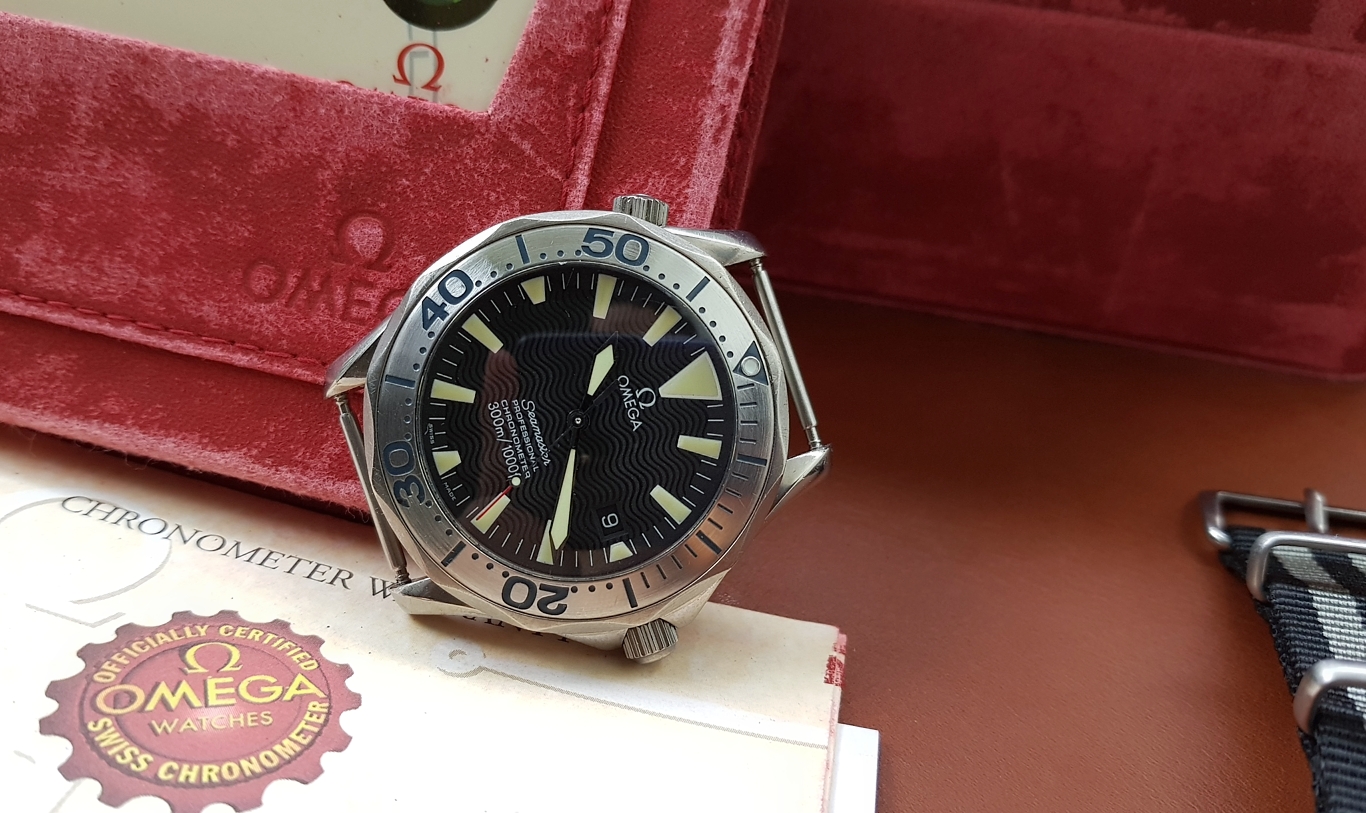 Omega Seamaster Pro 300m เข็มดาบ ตัวเรือน ทำจาก Titanium ขนาดKing Size 41mm ไม่รวมเม็ดมะยม