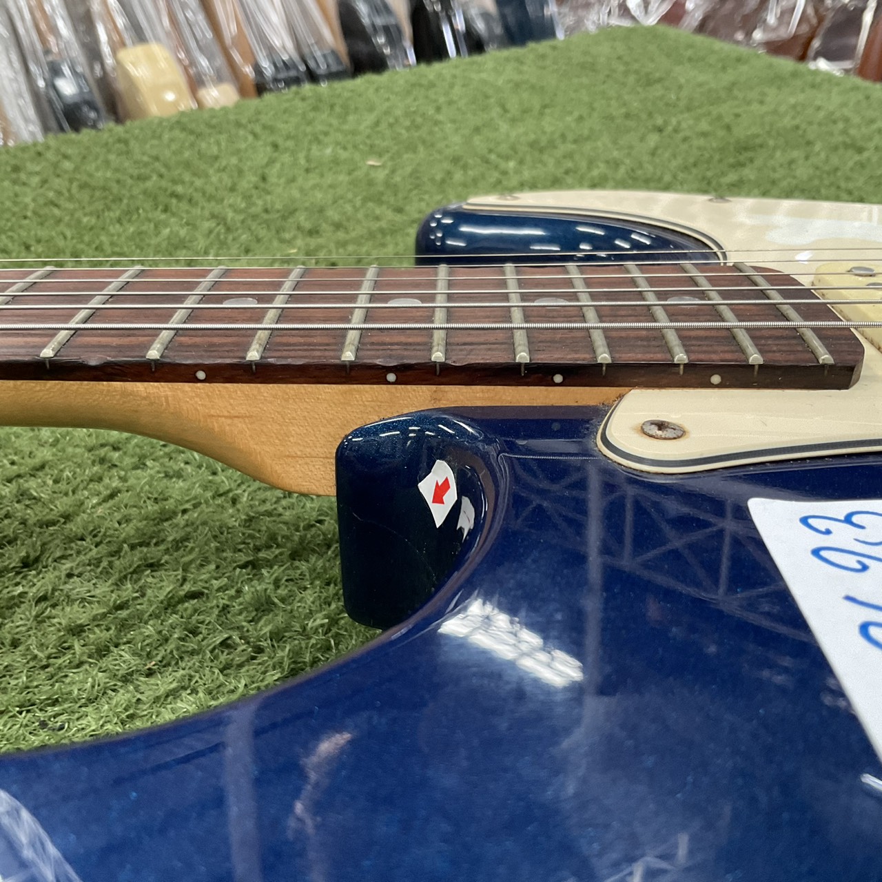 กีต้าร์ไฟฟ้า Legend