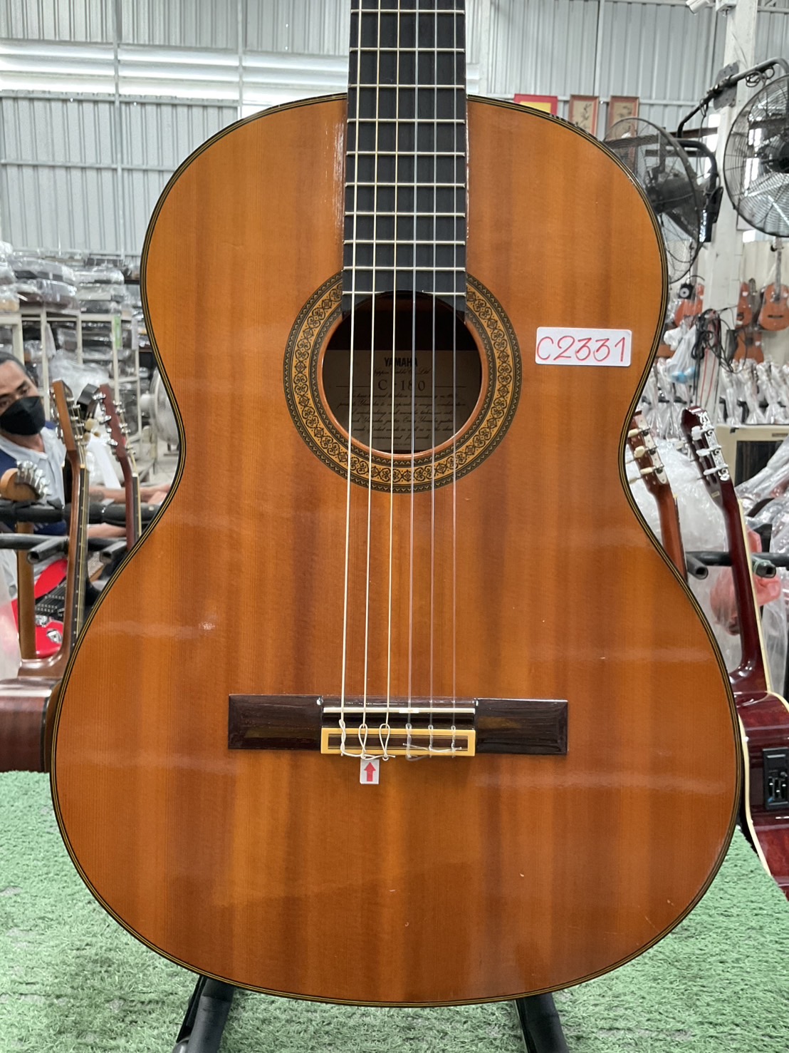 กีต้าร์คลาสสิค YAMAHA : C-180