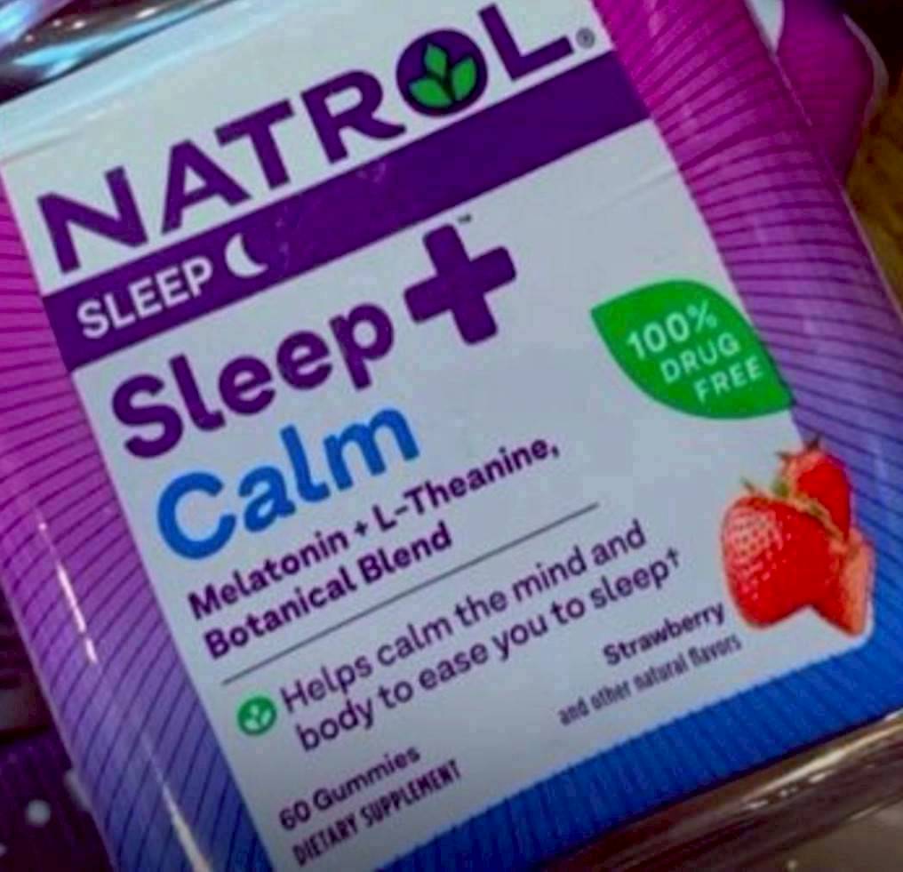 Natrol Calm With L-Theanine, 5-HTP, Lemon Balm and Melatonin, 50 Gummies