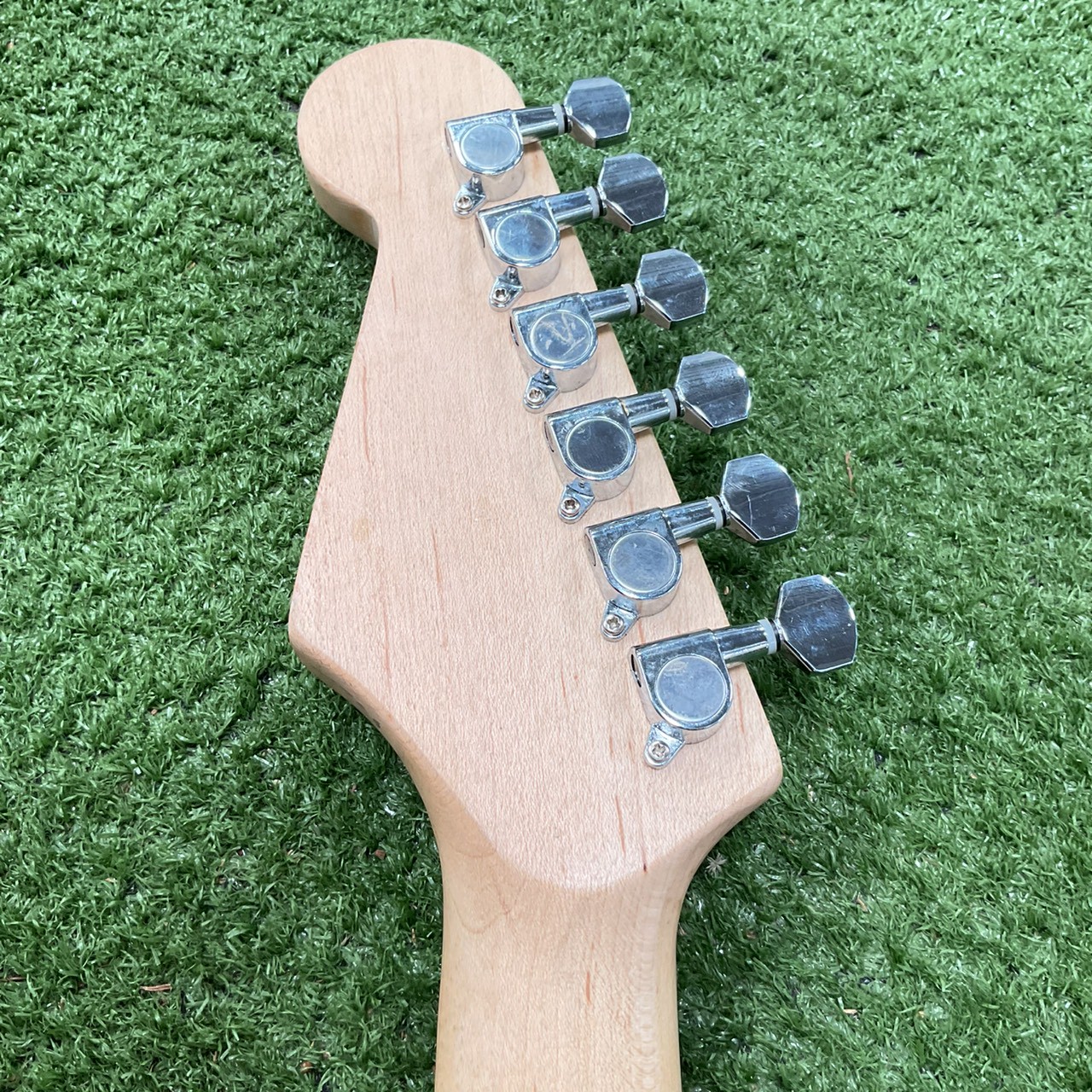 กีต้าร์ไฟฟ้า SELDER