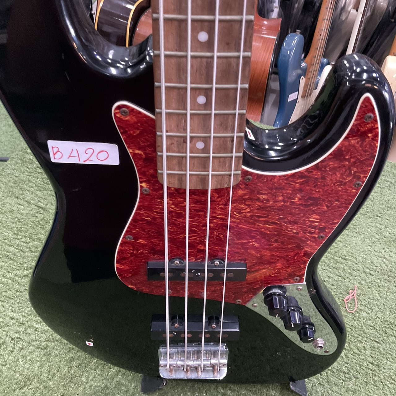 กีต้าร์เบส K-Garage