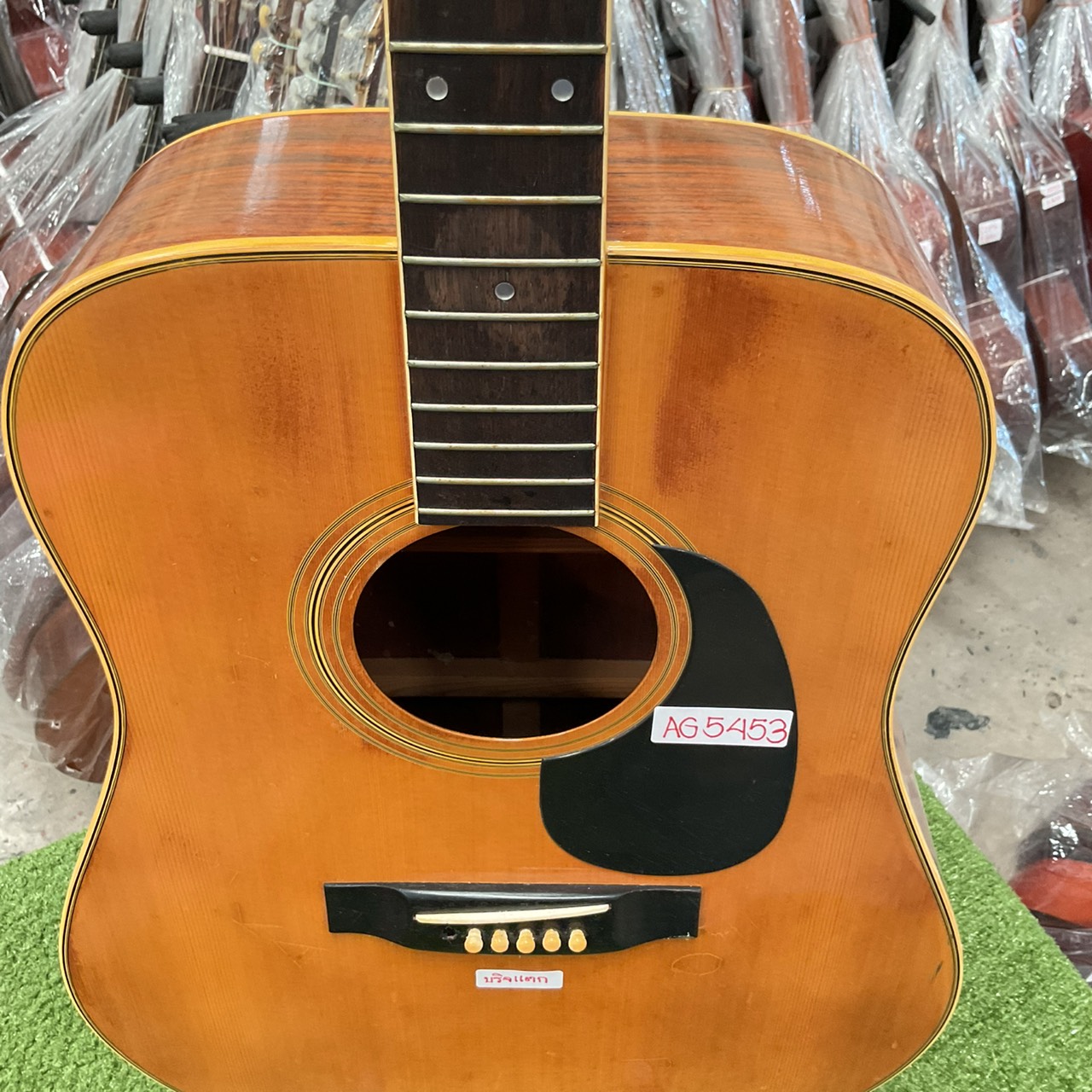 กีต้าร์โปร่ง Yamaki : No.120