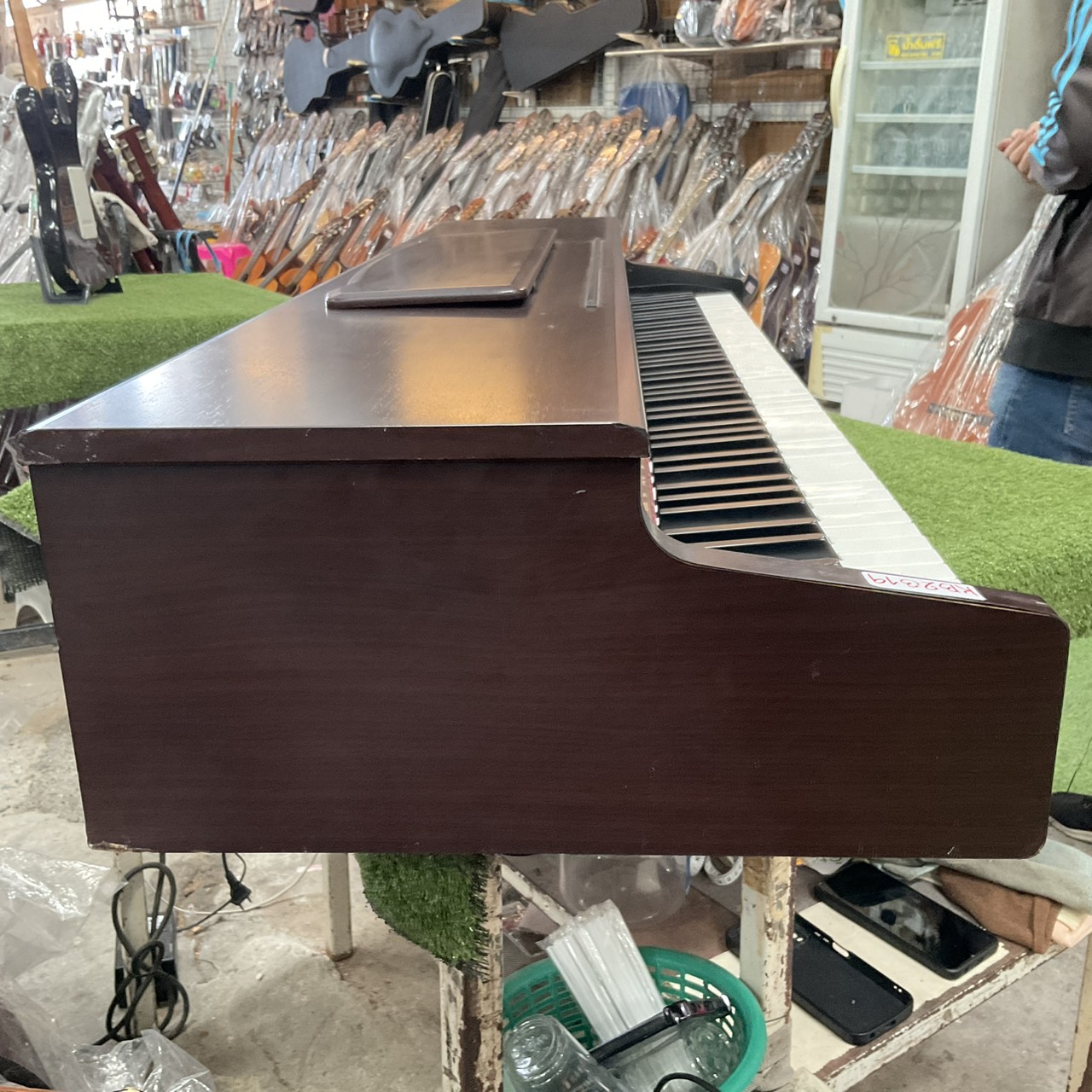 เปียโน KORG : C-3000