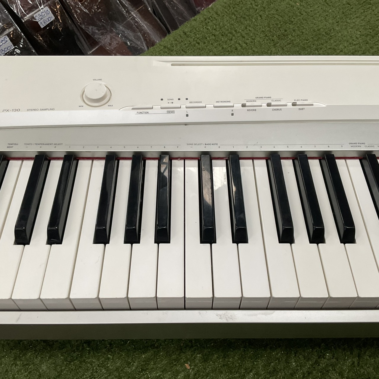 เปียโน CASIO : PriviA PX-130WE