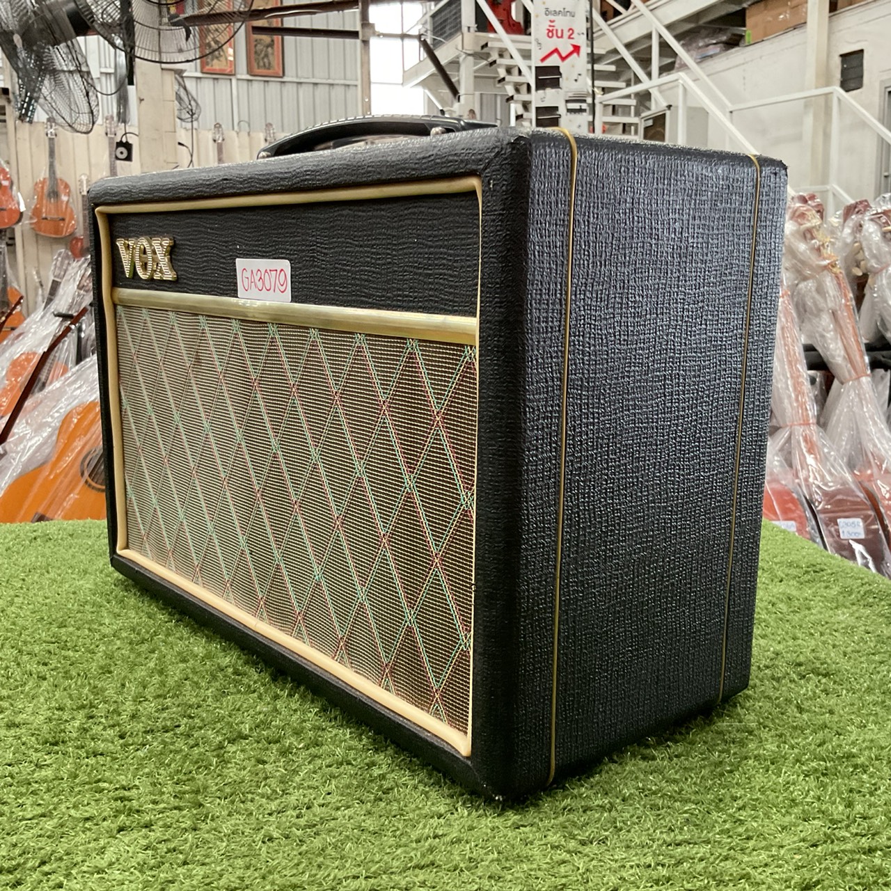 แอมป์กีต้าร์ VOX : Pathfinder10 V9106