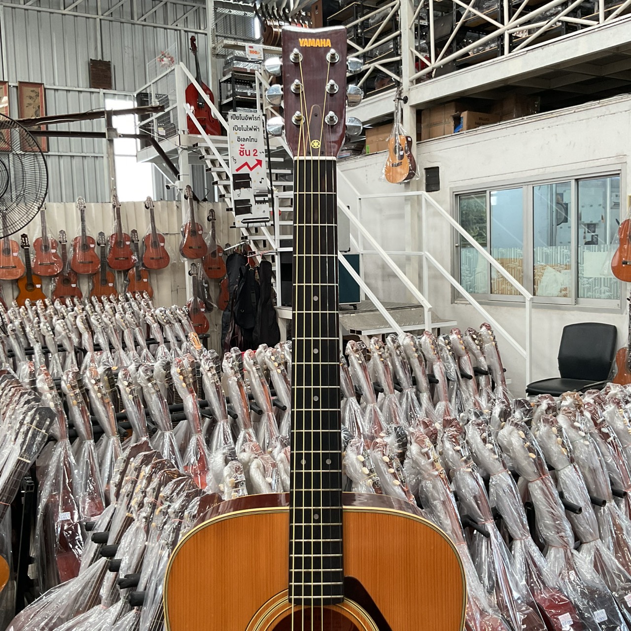 กีต้าร์โปร่ง YAMAHA : FG-151