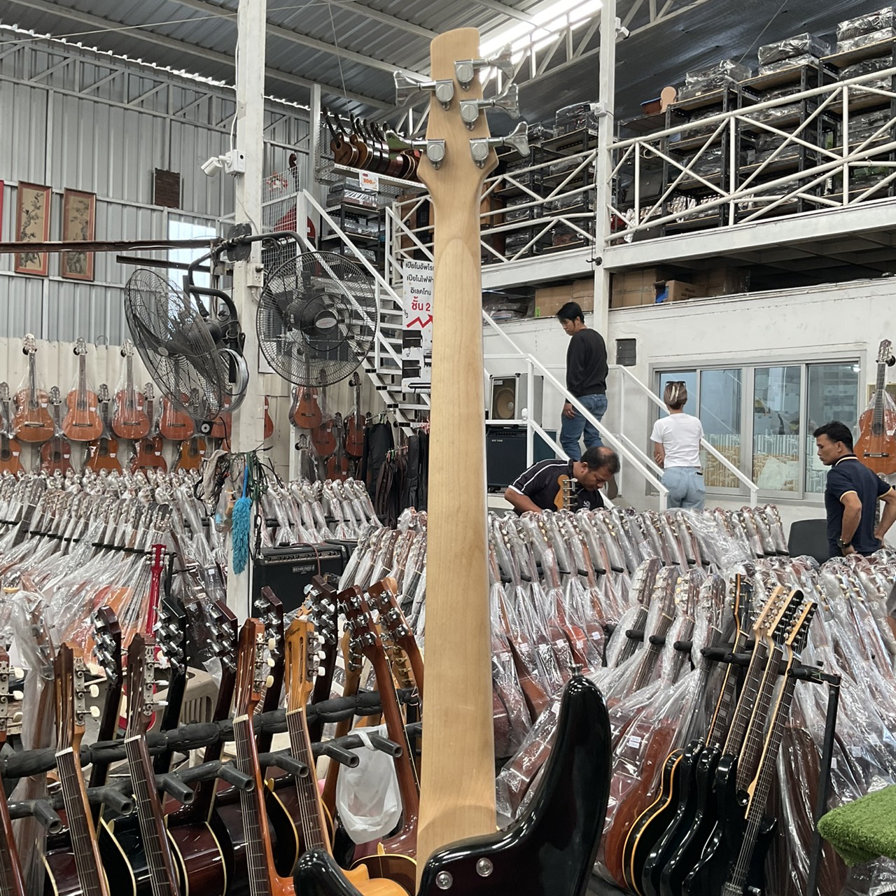 กีต้าร์เบส Sni jer (Gion) - 5 สาย