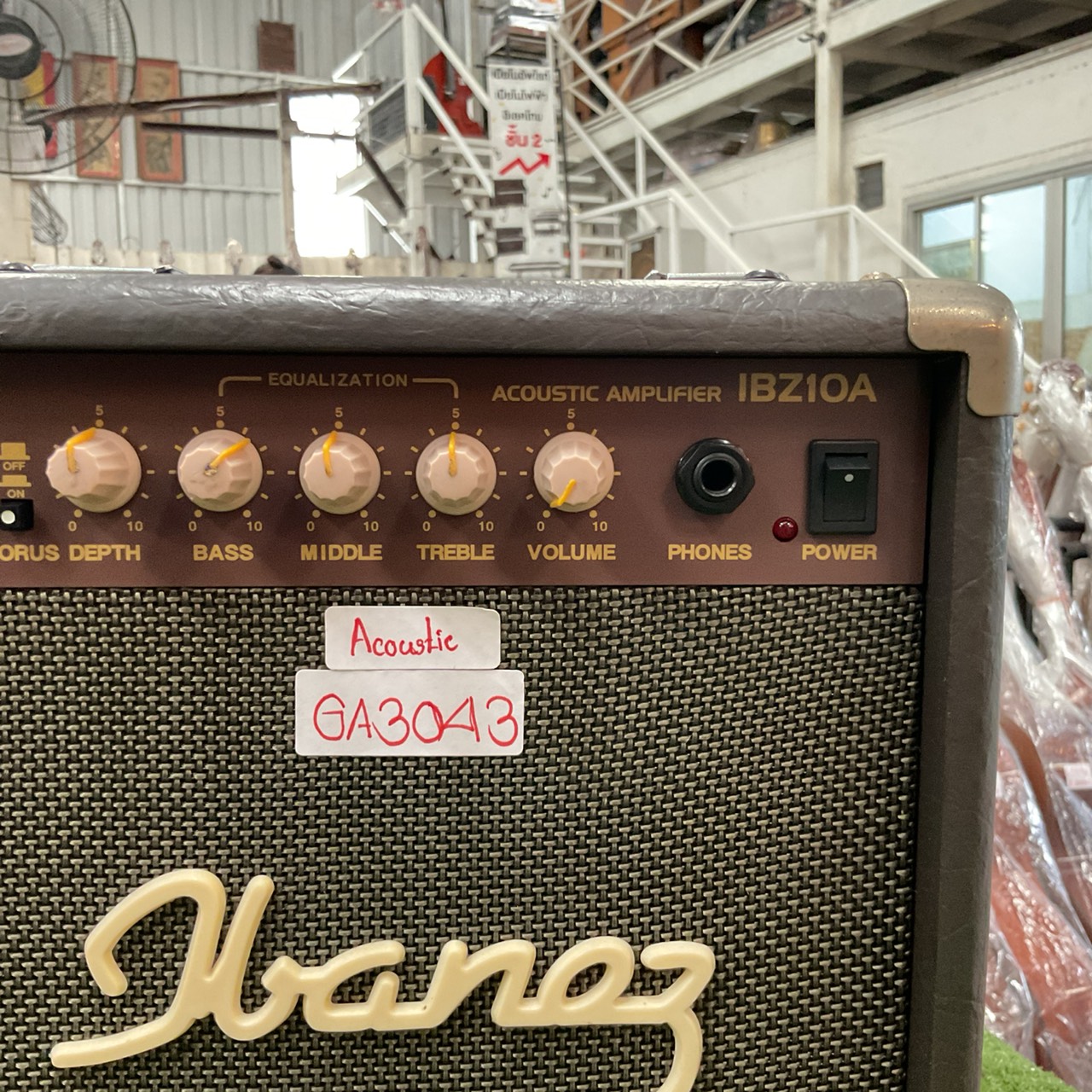 แอมป์กีต้าร์ Ibanez : IBZ10A (ACOUSTIC)