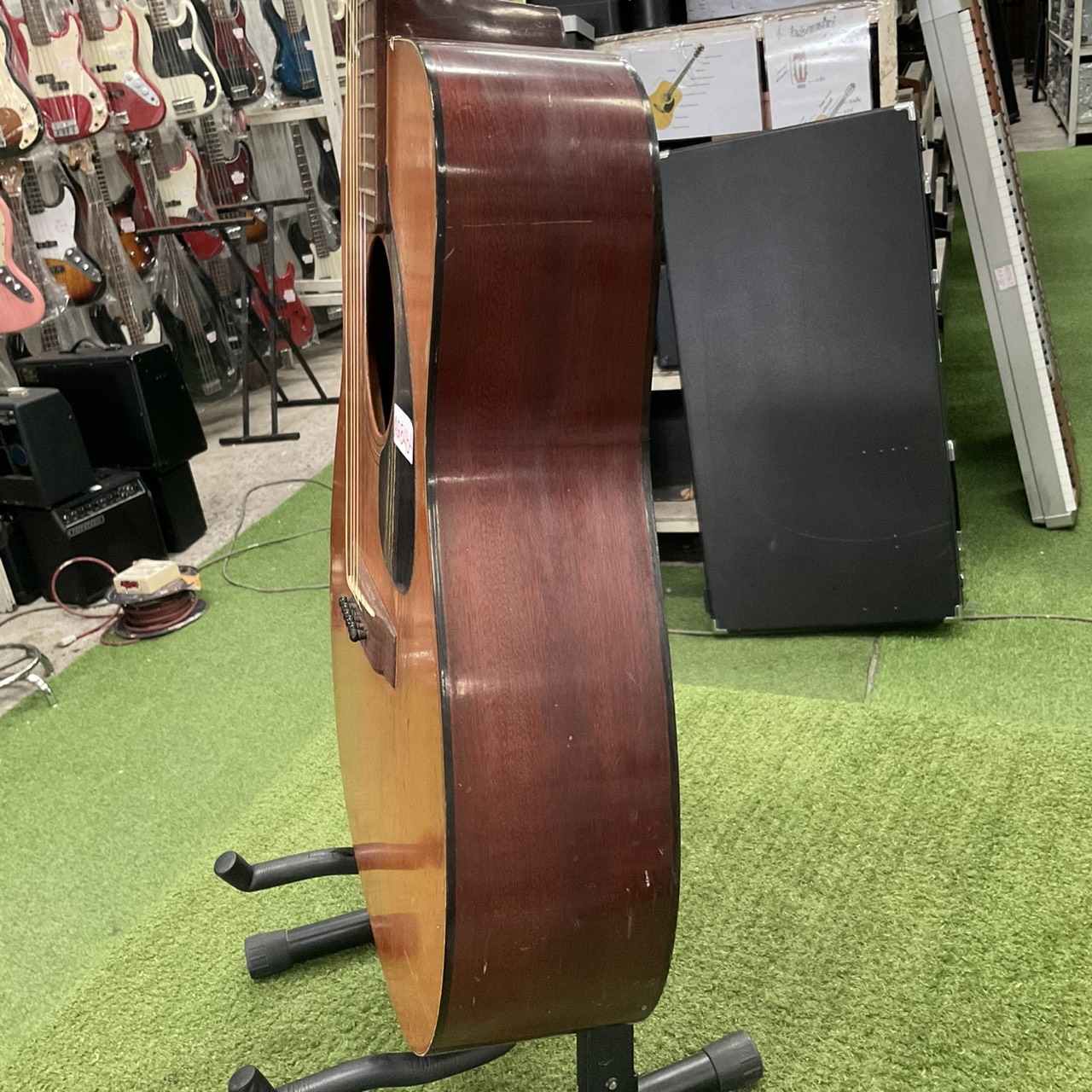 กีต้าร์โปร่ง YAMAHA : FG-140