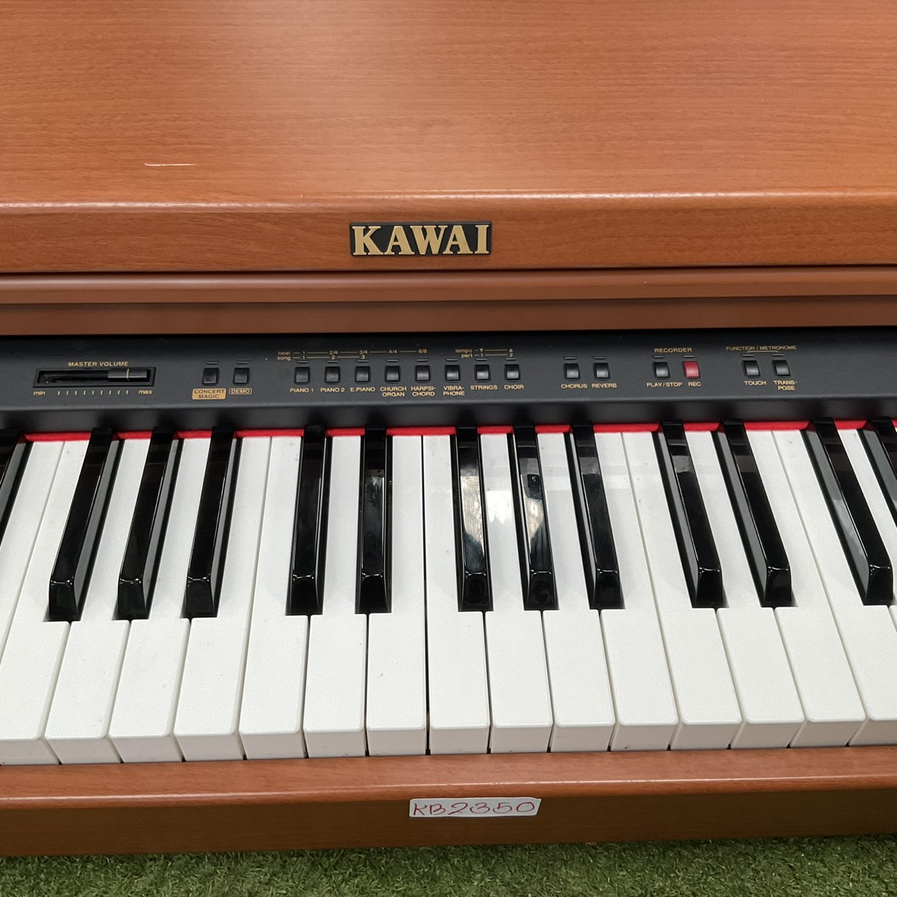 เปียโน KAWAI : PN290C