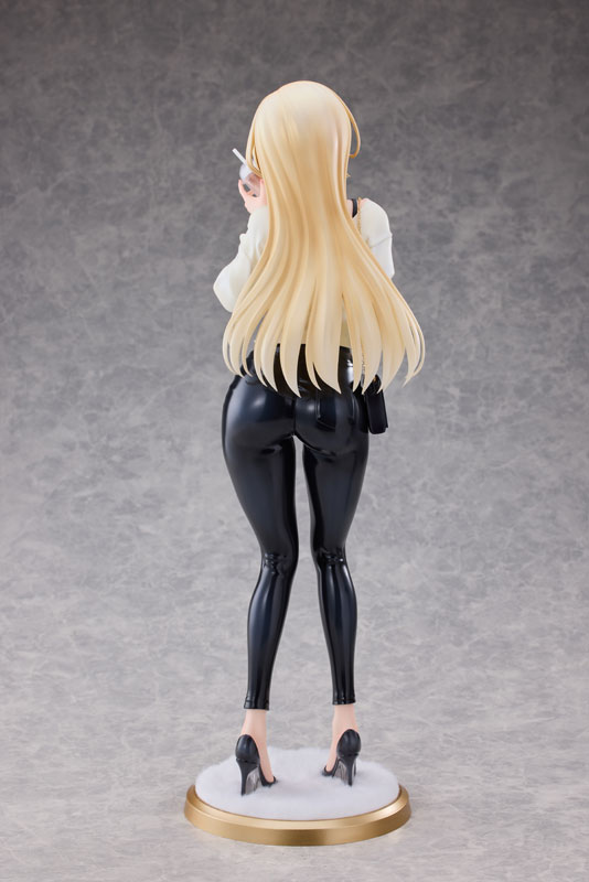 Aoi Koigakubo Illustrated by Fujiko 1/4 Complete Figure Leather Pants Deluxe Edition(Pre-order)