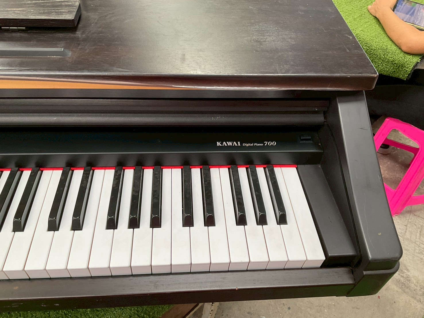 เปียโน KAWAI : PW700 สินค้าไม่พร้อมใช้งาน (ต้องซ่อม)