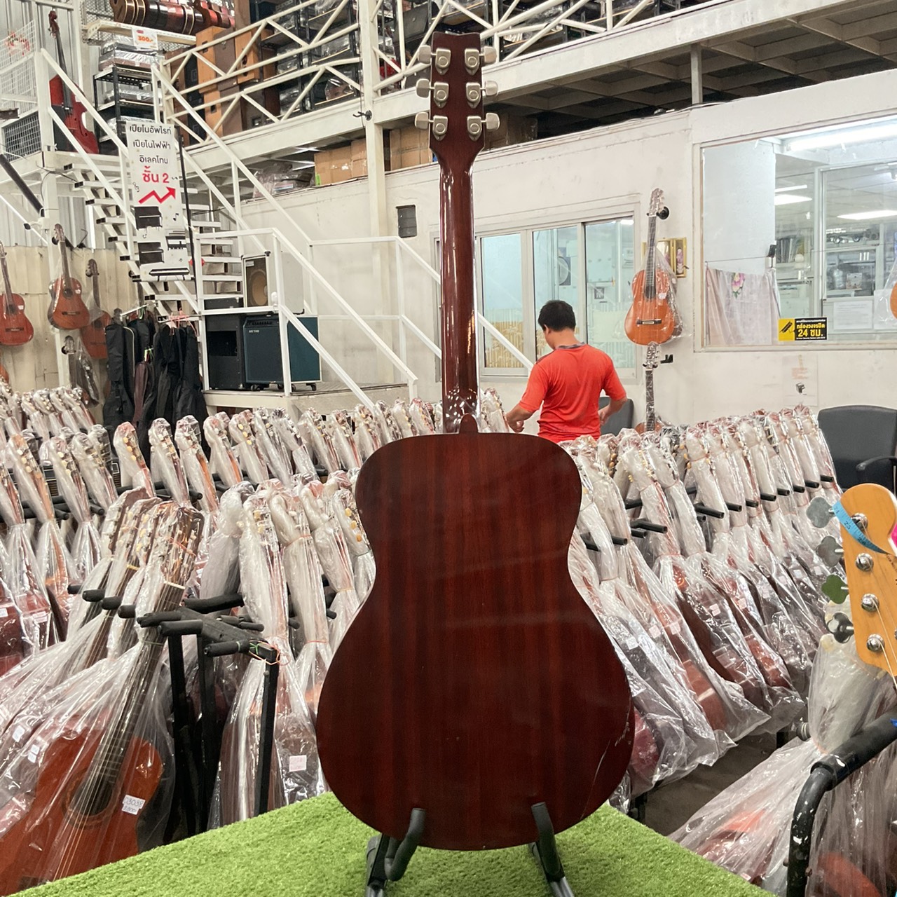 กีต้าร์โปร่ง YAMAHA : FG-170