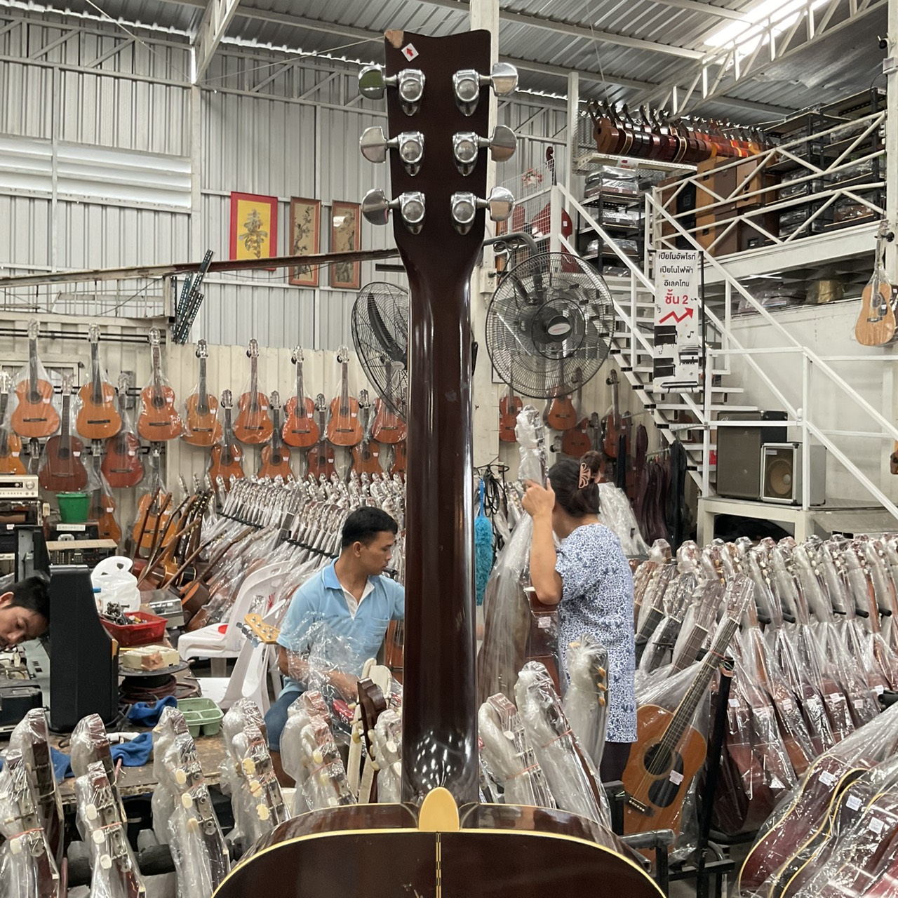 กีต้าร์โปร่ง YAMAHA : FG-202