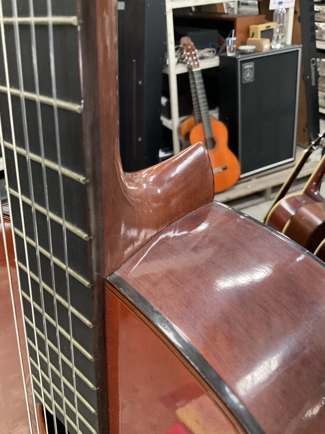 กีต้าร์คลาสสิค YAMAHA : C-200A