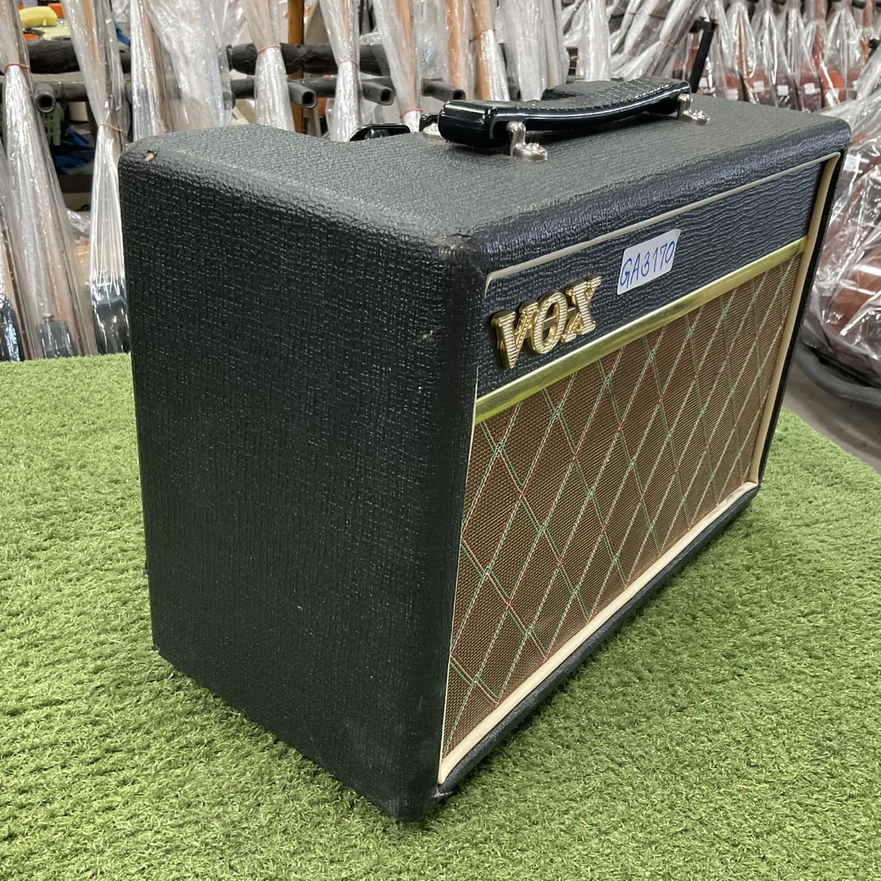 แอมป์กีต้าร์ VOX : Pathfinder10 V9106