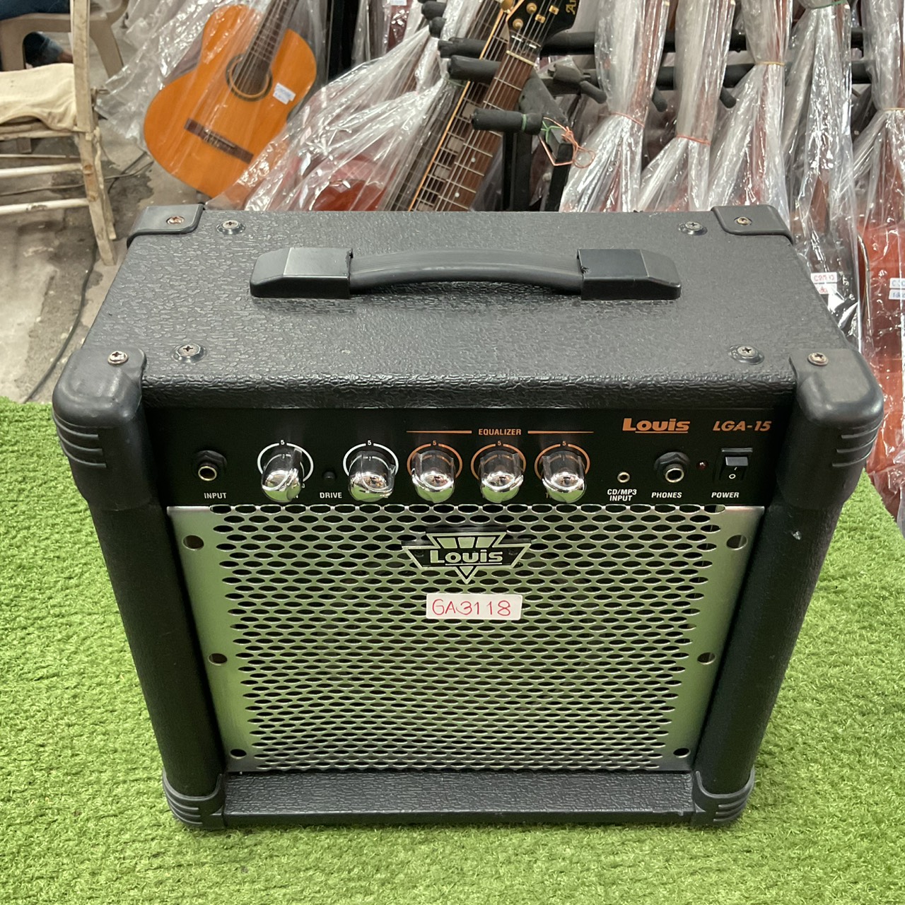 แอมป์กีต้าร์ Louis : LGA-15