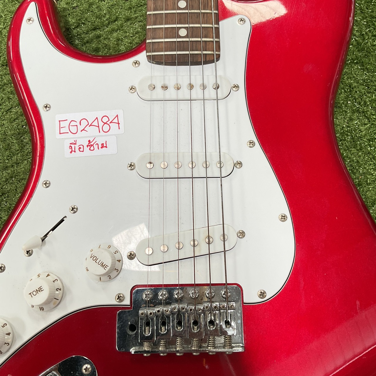 กีต้าร์ไฟฟ้า Giannini (สำหรับมือซ้าย)