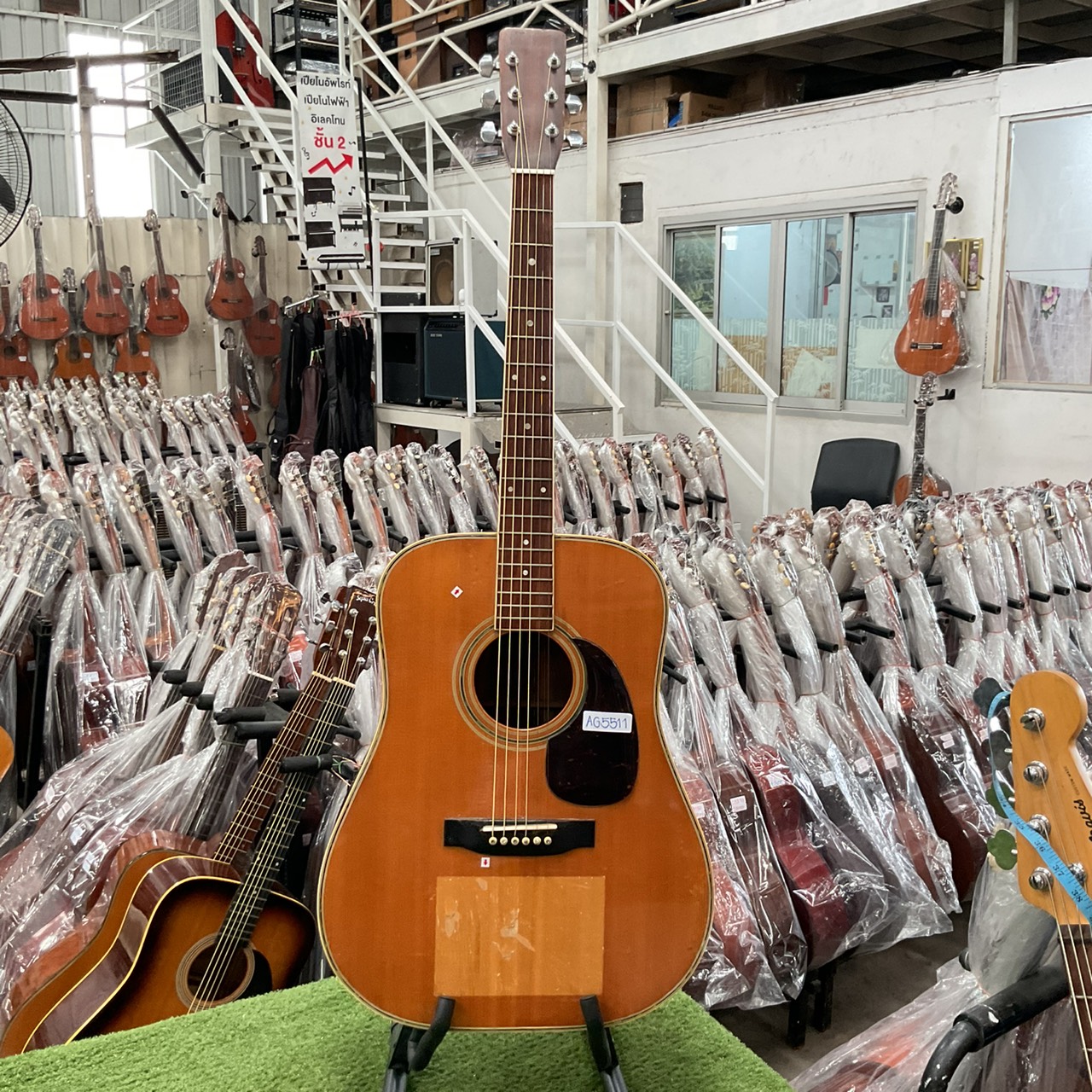 กีต้าร์โปร่ง MORRIS : SPECIAL